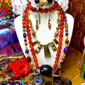 LIVE SHOW LISTING ~$10 minimum purchase required